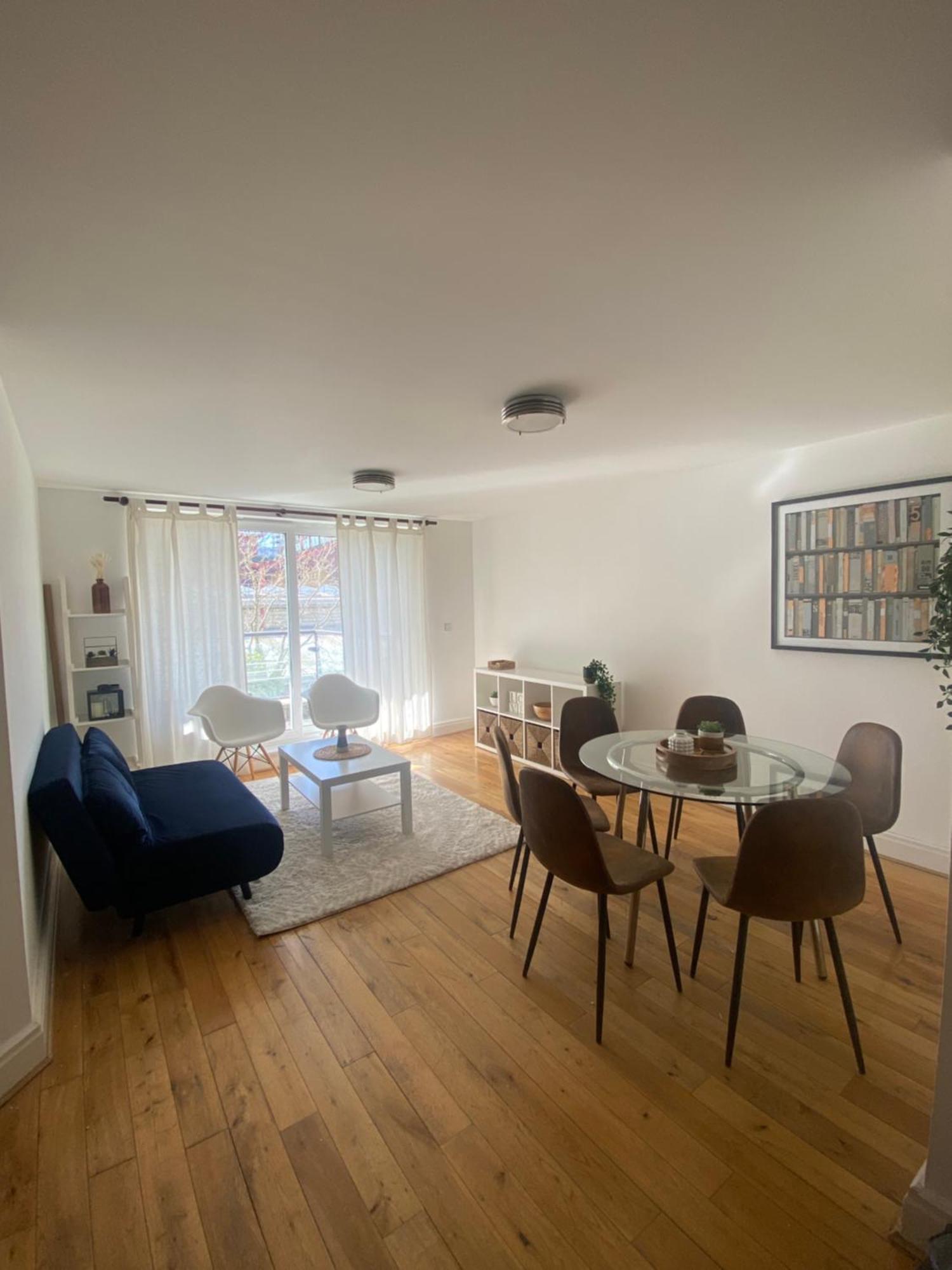 2 Bedroom Flat In Riverside West * Лондон
